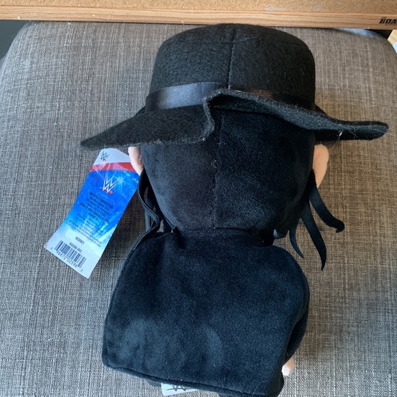 WWE Undertaker Plush - Picture 3 of 4